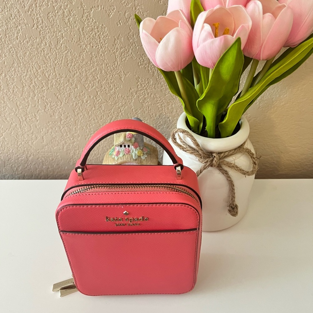 Kate Spade Daisy Vanity Cross Body Purse - Pink